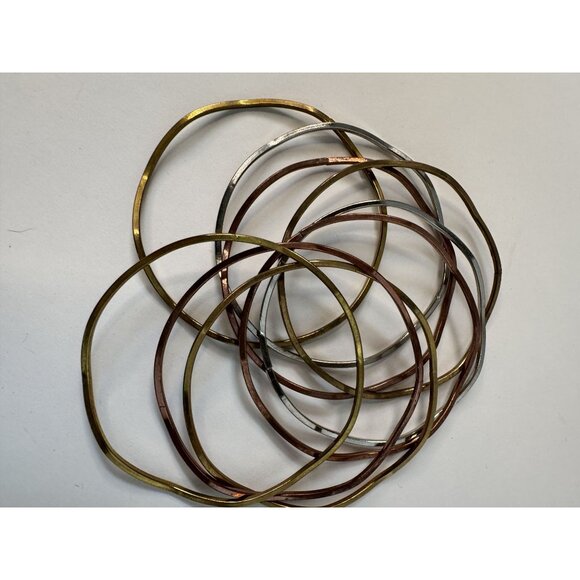 Set Of 9 Wavy Mixed Metal Bangles In Gold Copper & Silver Finish - Picture 16 of 16